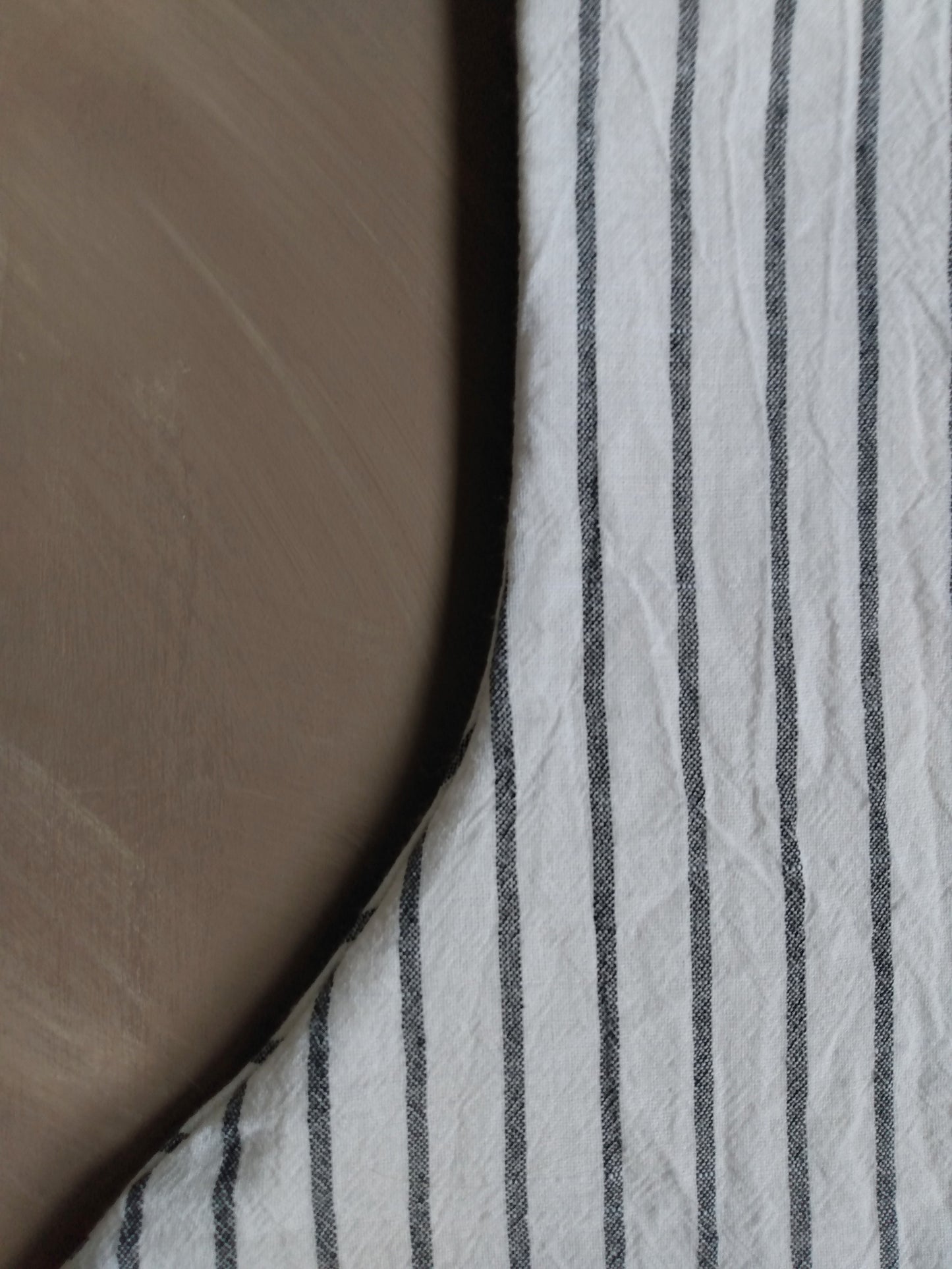 Minimalist Linen Blend Stocking - Narrow Stripe